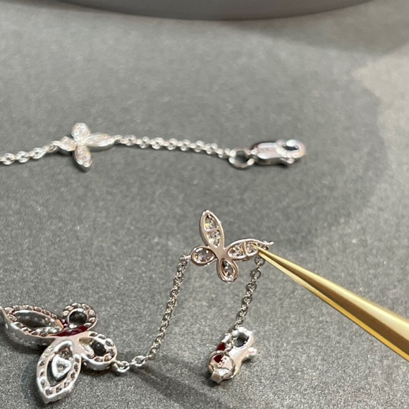 Silver with 18k white-gold plated butterfly full diamond bracelet - Picture 4 of 6